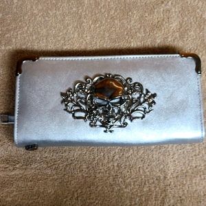 Skull wallet